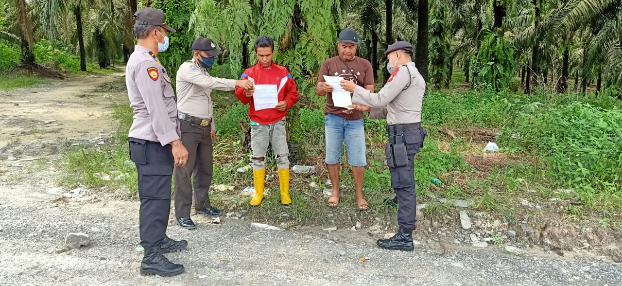 Rawan Karhutla, Polsek Pangkalan Kuras Sosialisasi Maklumat Kapolda Riau