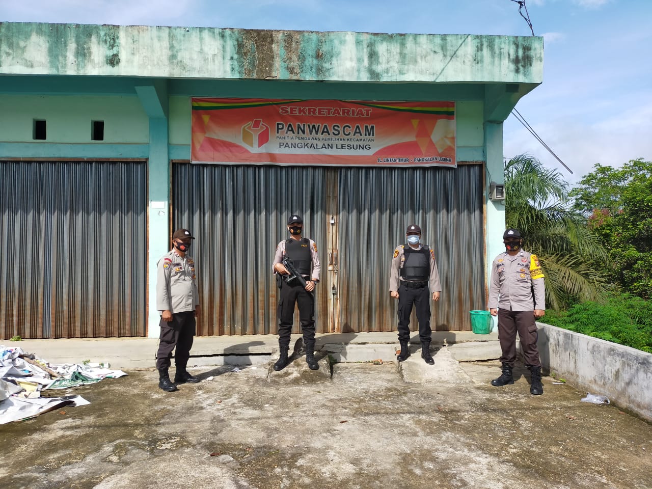 Menjelang Pilkada, Polsek Pangkalan Lesung Lakukan Patroli