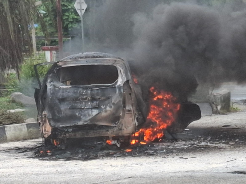 Mobil Terbakar di SPBU Kuok, Pengemudi Alami Luka Bakar