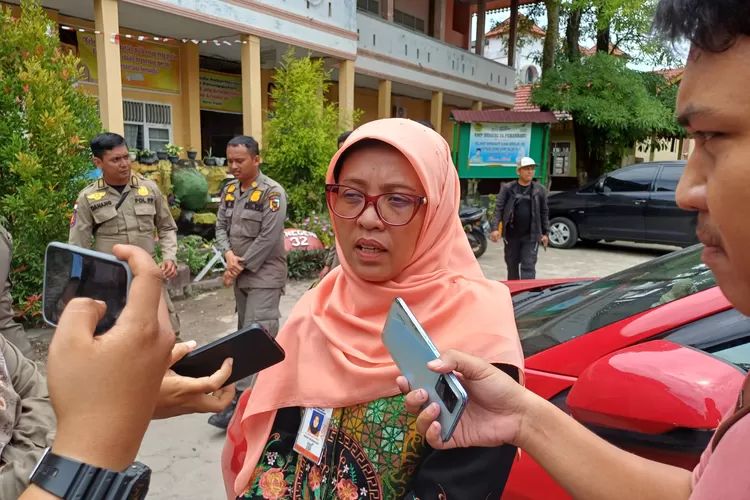Diskes Pekanbaru Bantah Keras Vaksin Polio Sebabkan Kelumpuhan