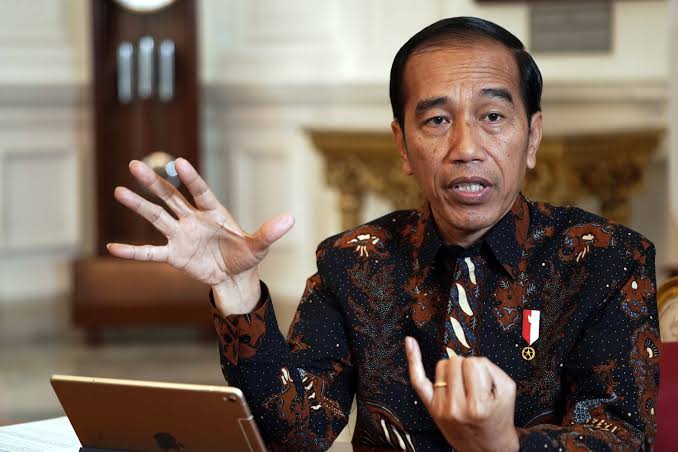 Soal Isu Presiden 3 Periode, Jokowi Sindir Pencari Muka