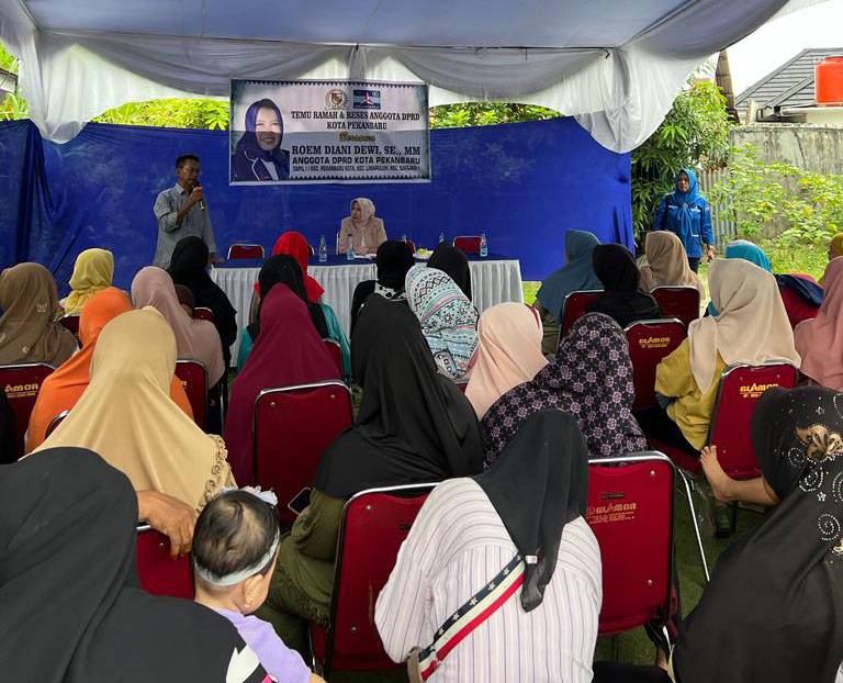 Reses di Tanjung Datuk, Roem Diani Dewi Jemput Aspirasi Warga