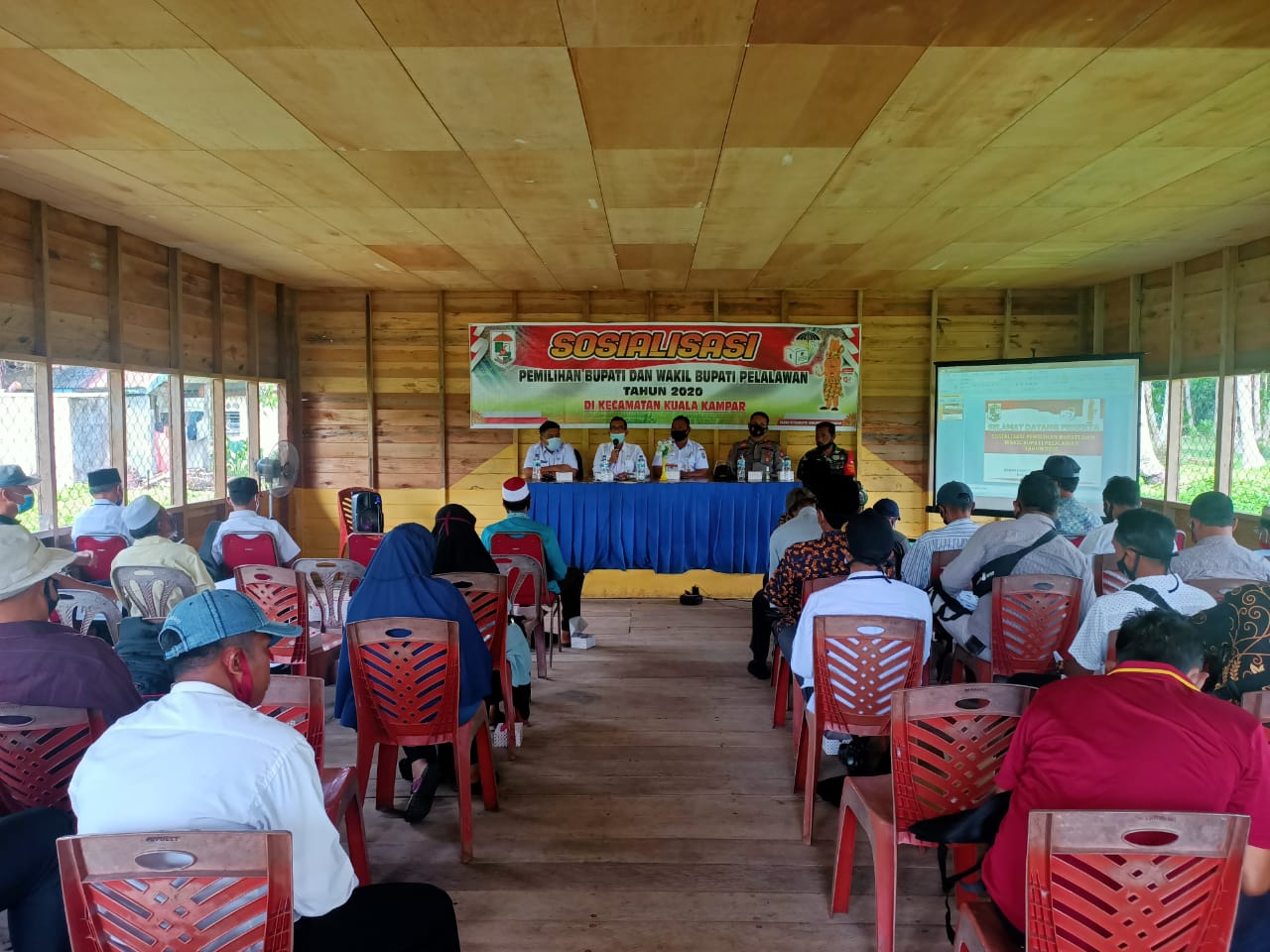 Kapolsek Kuala Kampar Hadiri Sosialisasi Pemilihan Bupati dan Wakil Bupati Pelalawan