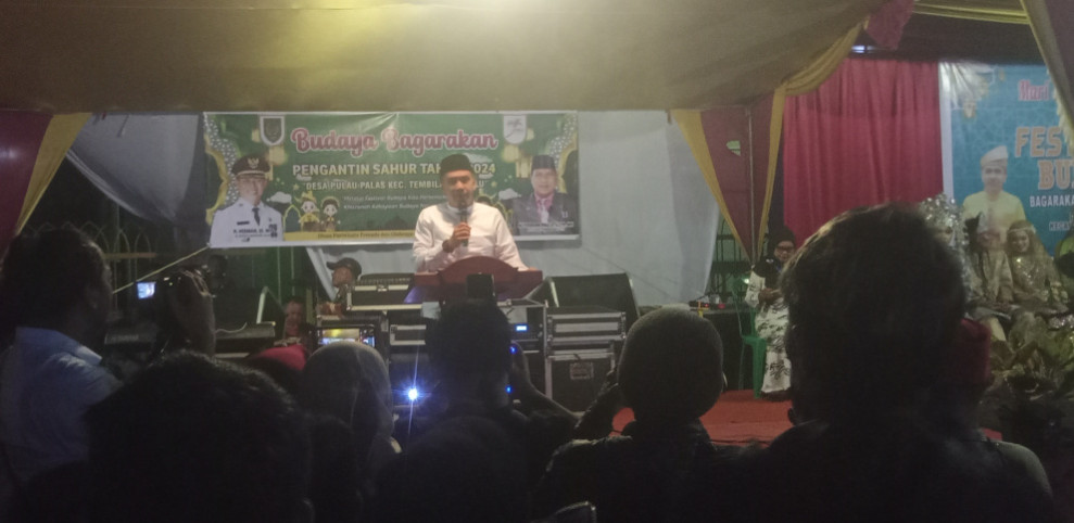Ketua DPRD Hadiri Festival Budaya Pagarakan Pengantin Sahur di Pulau Palas