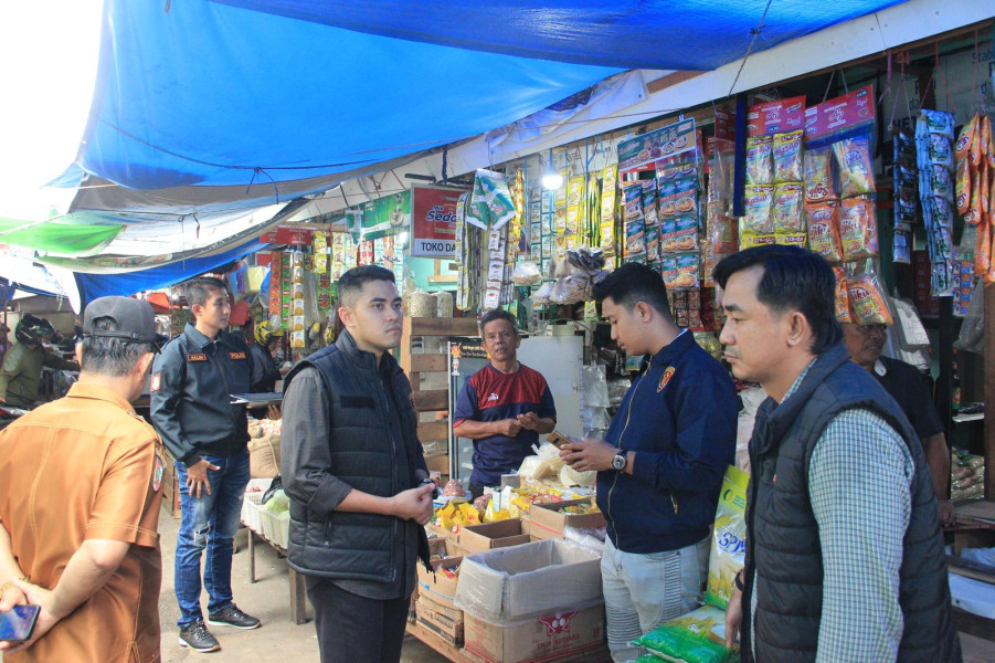 Satgas Pangan Polresta Pekanbaru dan Disperindag Sidak Pasar Cik Puan, Ini Hasilnya