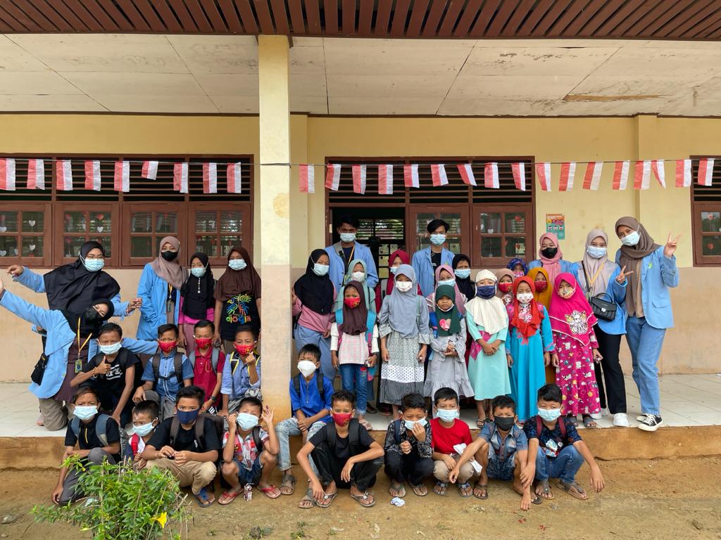 Mahasiswa Kukerta Unri Sosialisasikan Literasi dan PHBS di SDN 028 Bangko Jaya