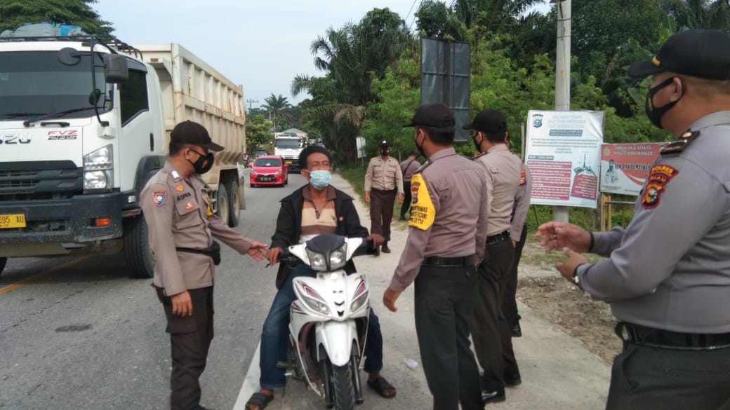 Amankan Wilayah dari Covid-19, Kapolsek  Bandar Sei Kijang Razia Yustisi