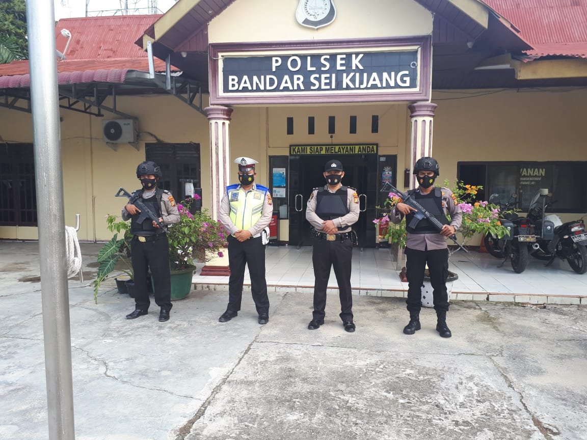 Jaga Keamanan Mako, Polsek Bandar Sei Kijang Lakukan Patroli