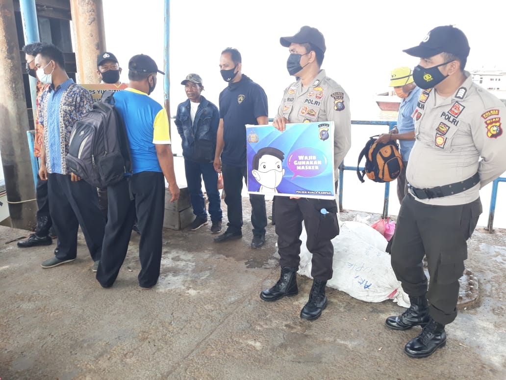 Polsek Kuala Kampar Perketat Pengawasan Prokes di Pos PPKM Pelabuhan
