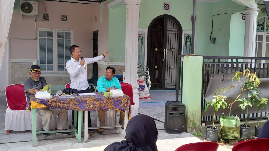 Reses Zainal Arifin, Warga Keluhkan Sistem Zonasi