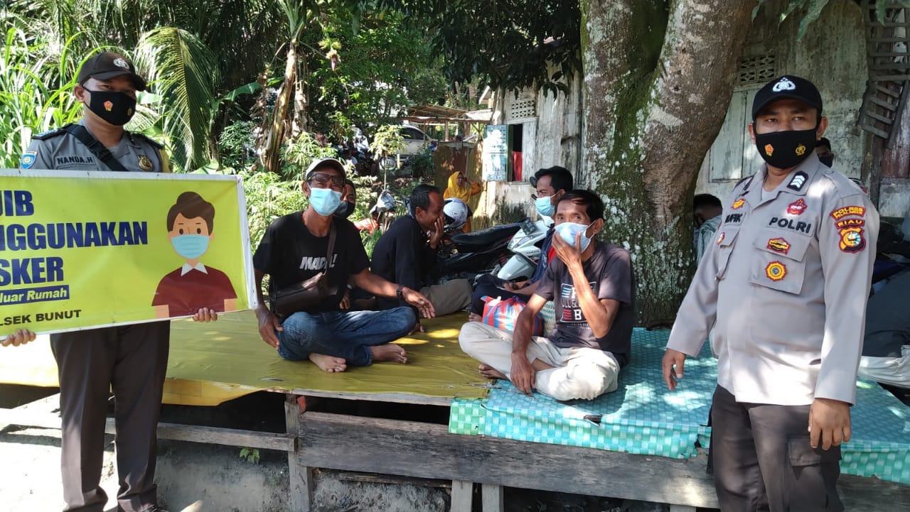 Polsek Bunut Pastikan Masyarakat Terapkan Prokes di Keramaian