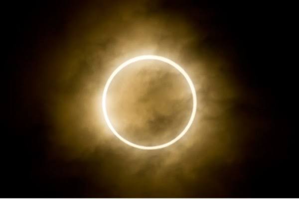 Yuk Intip 5 Fakta Gerhana Matahari Cincin Tahun 2019