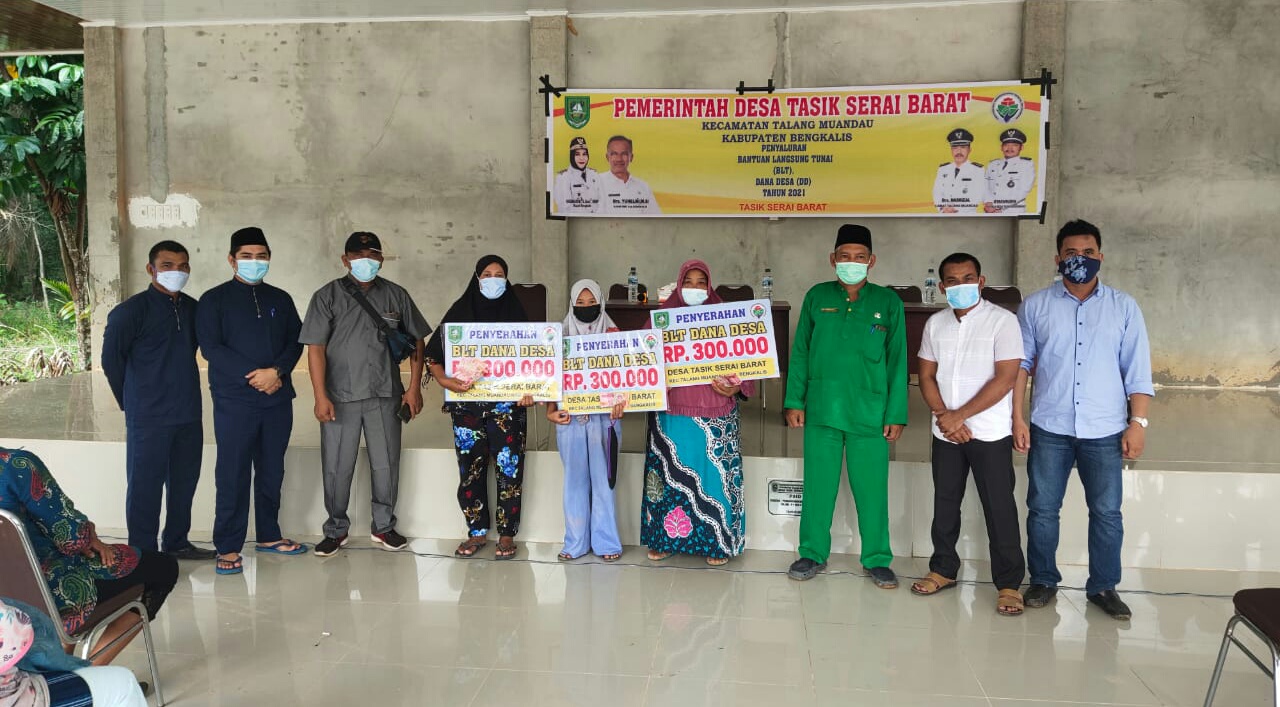 Pemdes Tasik Serai Barat Salurkan BLT -  DD Tahap 6,7,8 TA 2021