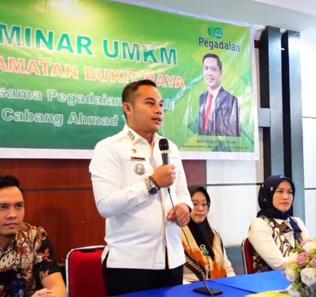 Tingkatkan Gairah Pelaku UMKM, Camat Bukitraya Buka Seminar UMKM