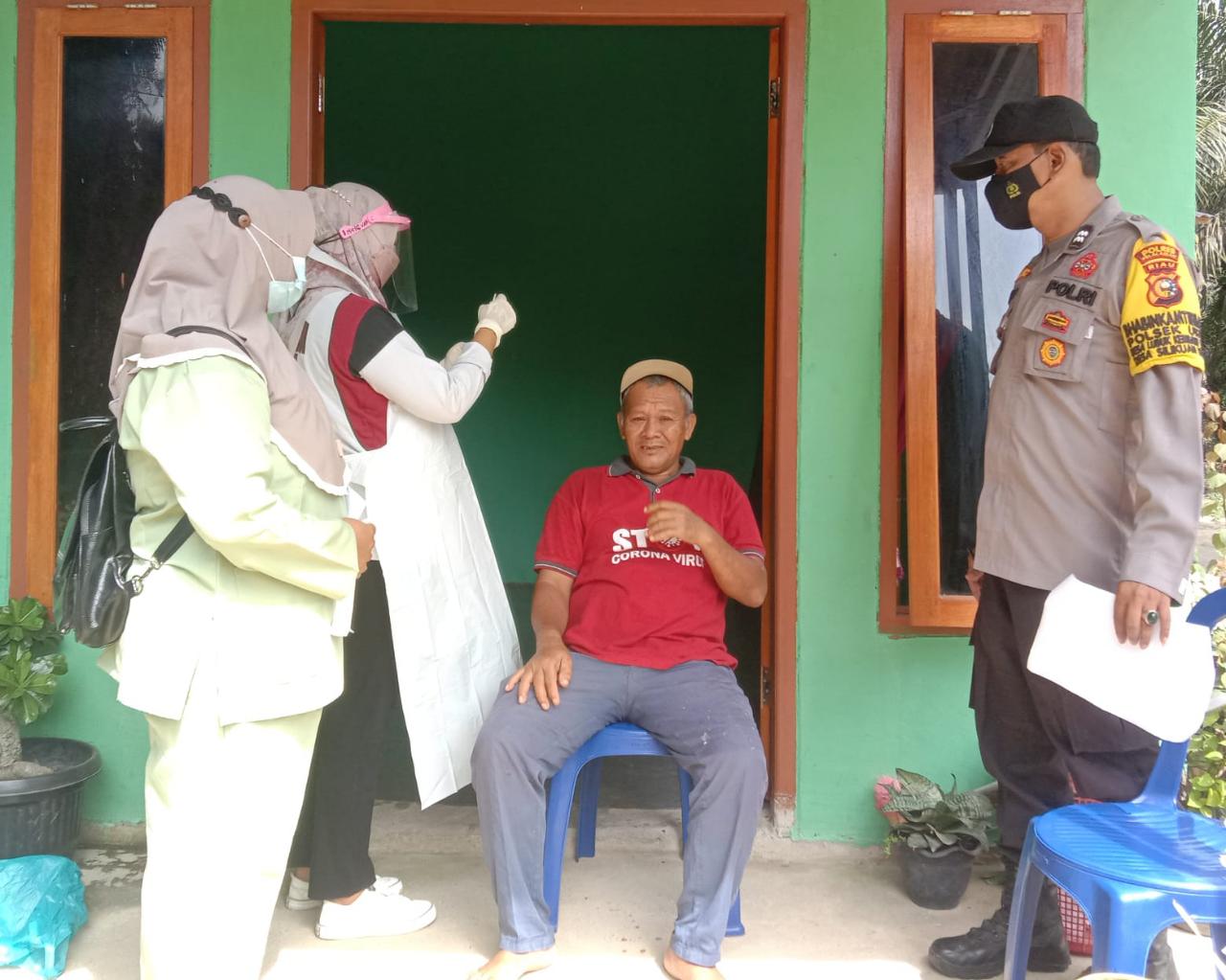 Warga Positif Covid-19, Polsek Ukui Lakukan 3T