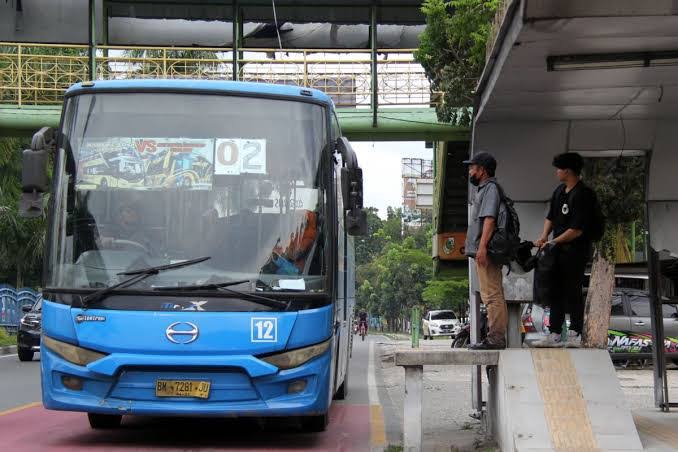 Naik Bus TMP Gratis, Kebijakan Baru Wali Kota Pekanbaru untuk Pelajar