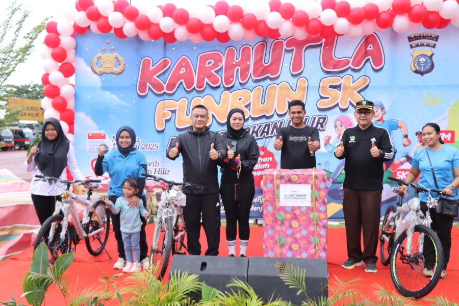 Mewakili Bupati, Asisten I Hadiri Karhutla Funrun 5K Polres Rohil
