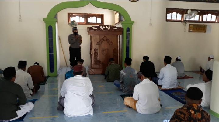Imbauan Protokol Kesehatan Pada Saat Jumling di Masjid Baiturrahman Desa Mayang Sari