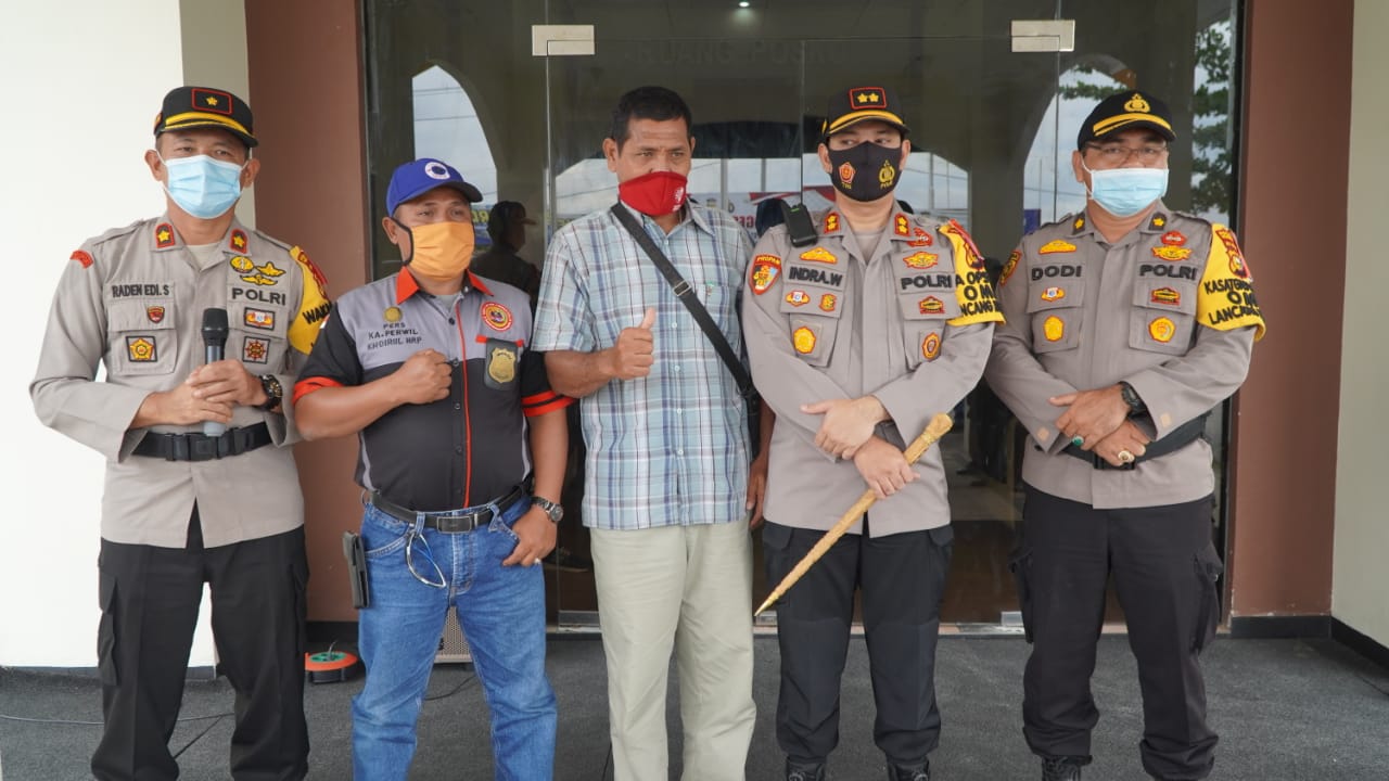 Satu Ton Beras Didistribusikan oleh Polres Pelalawan kepada Awak Media