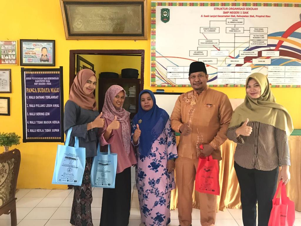 1500 Siswa Ambil Formulir Pendaftaran di SMK Dirgantara Riau