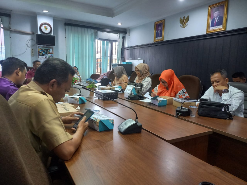 Gelar Hearing dengan Disperindag, Komisi II DPRD Pekanbaru Segera Sidak Gudang MinyaKita Jelang Ramadan