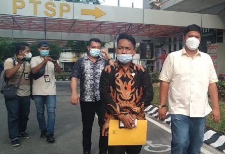 Bupati Kuansing Andi Putra Mangkir Jadi Saksi Sidang Perkara Korupsi Pembangunan Hotel?