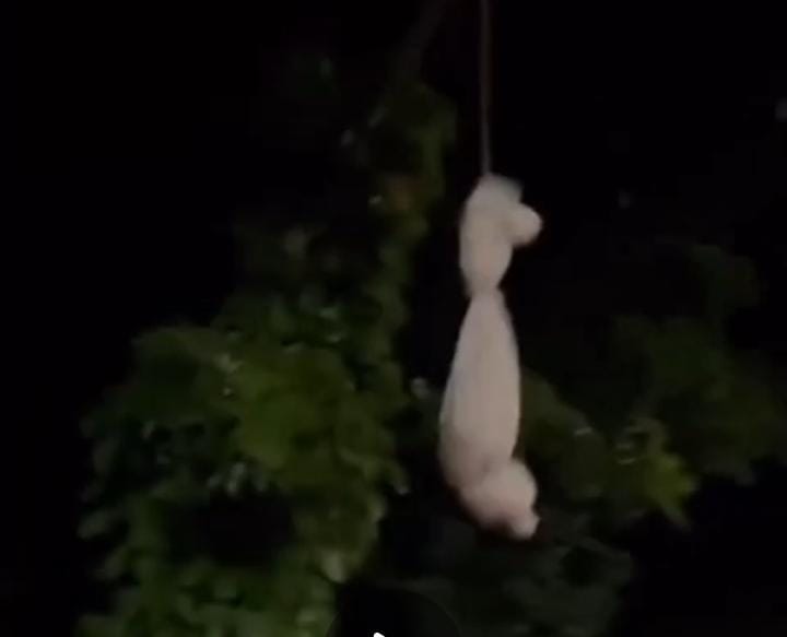 Viral Aksi Sekelompok Remaja Teror Pengendara Dengan Pocong Buatan di Jalan Raya Kota Dumai