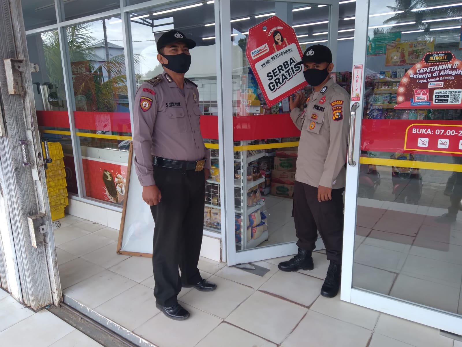 Gelar Patroli C3, Polsek Bunut Juga Sosialisasikan Prokes ke Masyarakat