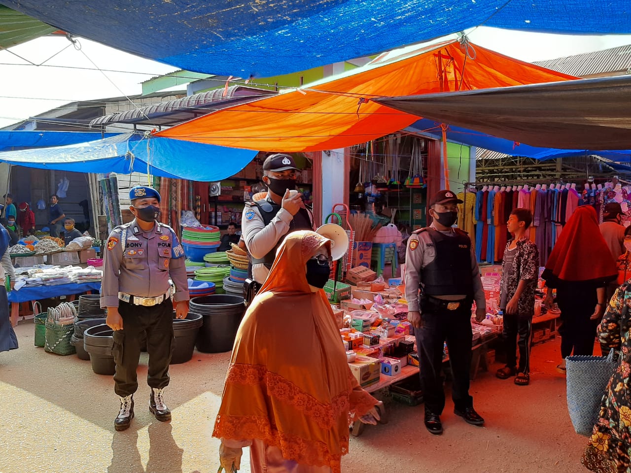 Polsek Ukui Sosialisasikan AKB di Pasar Tradisional Kelurahan Ukui