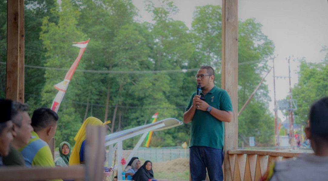 Iwan Tarina Buka Open Turnamen Sepak Bola Pemuda CUP I Tahun 2024 di Desa Pulau Cawan Resmi Dimulai