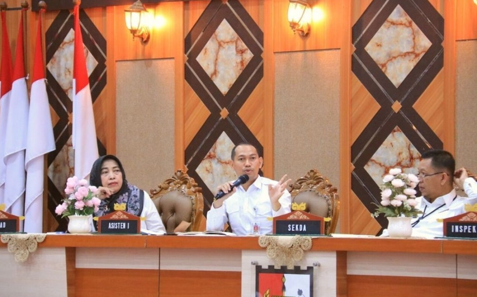 Kepala BPKAD Hadiri Rapat Penajaman Indikator Penilaian Laporan Pelaksanaan Tugas