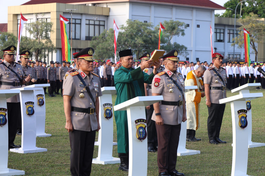 Kapolda Riau Pimpin Sertijab Wakapolda, Kapolres, dan Pejabat Utama Polda Riau
