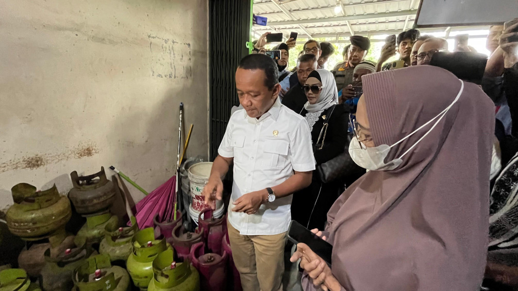 Sidak di Pekanbaru, Menteri ESDM Temukan Pelanggaran Harga LPG Bersubsidi