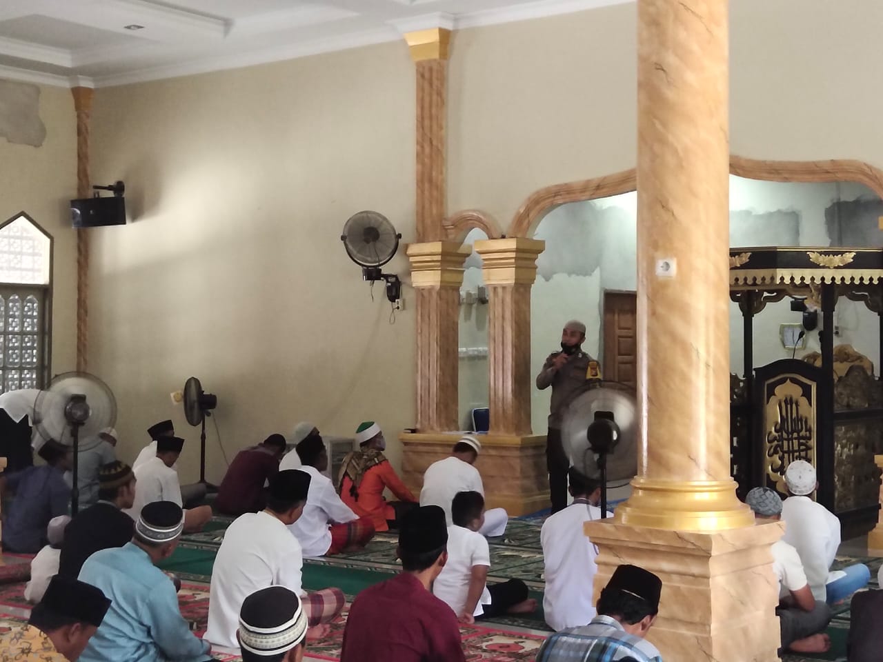 Polsek Bandar Sei Kijang Sosialisasi Karhutla di Masjid