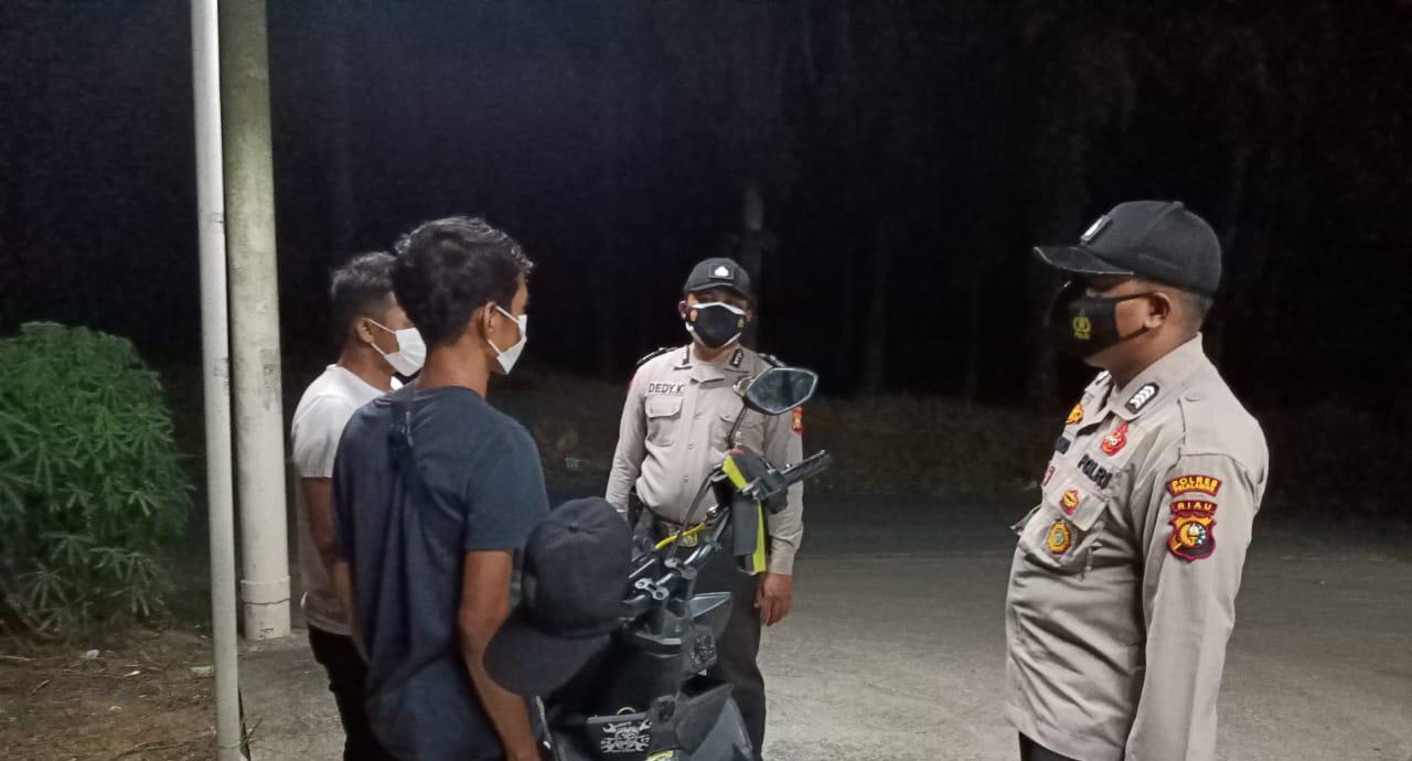 Tinjau Wilayah Sekitar, Polsek Kerumutan Patroli