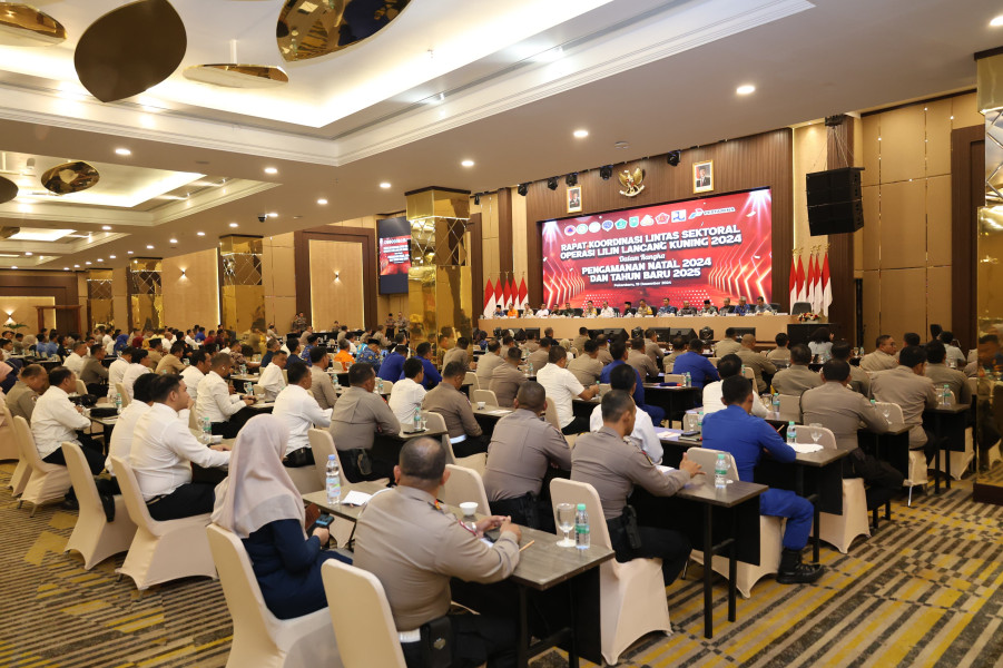 Polda Riau Matangkan Pengamanan Natal dan Tahun Baru 2025 melalui Operasi Lilin Lancang Kuning