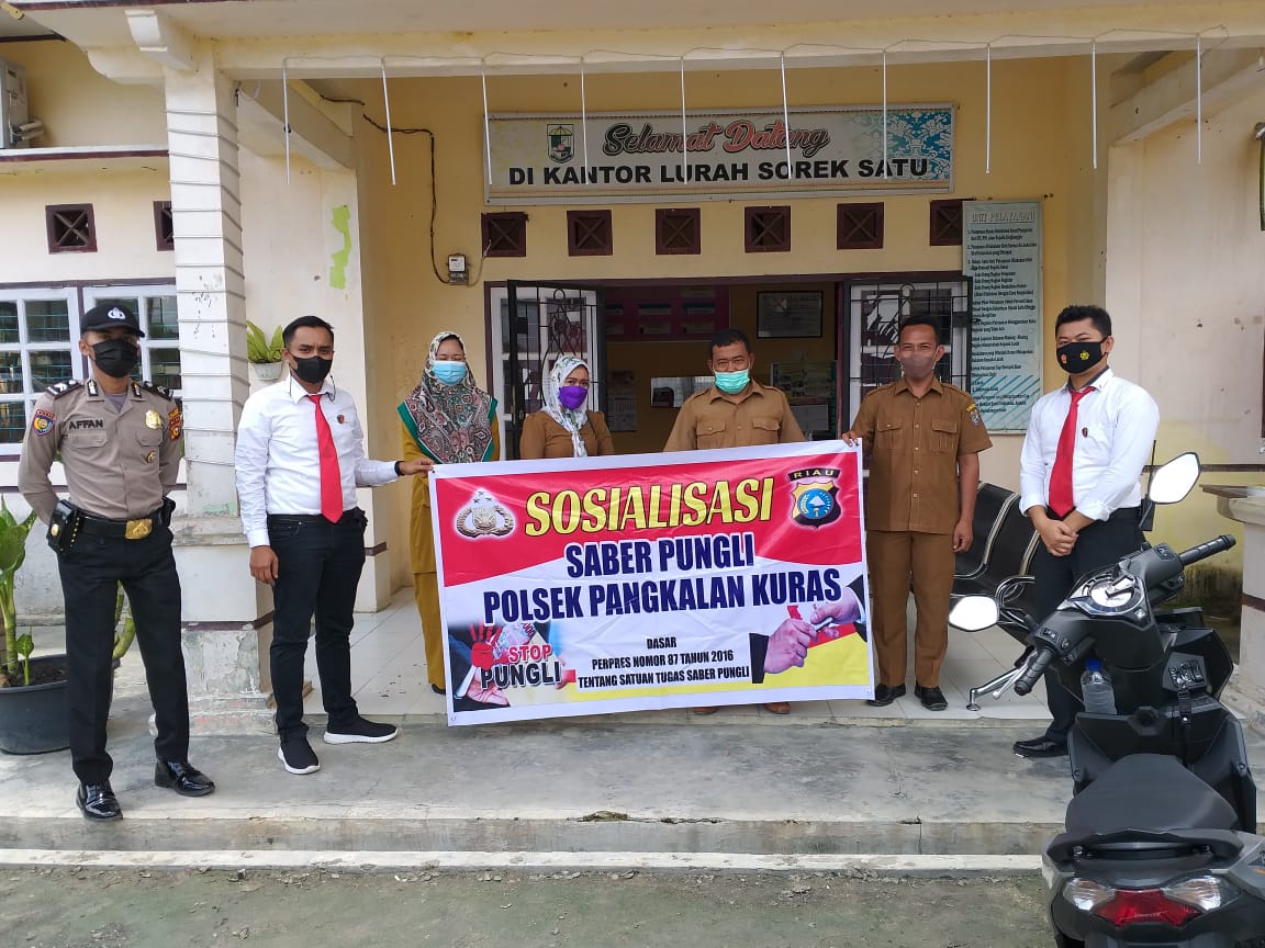 Polsek Pangkalan Kuras Lakukan Sosialisasi Saber Pungli di Kantor Lurah