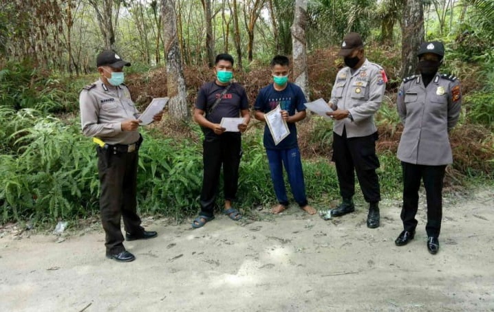 Polsek Pangkalan Kuras Kembali Lakukan Sosialisasi Maklumat Kapolda Tentang Karhutla
