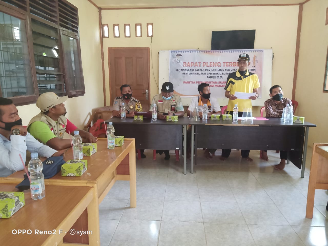 Bhabinkamtibmas Polsek Bunut Menghadiri Rapat Pleno DPHP