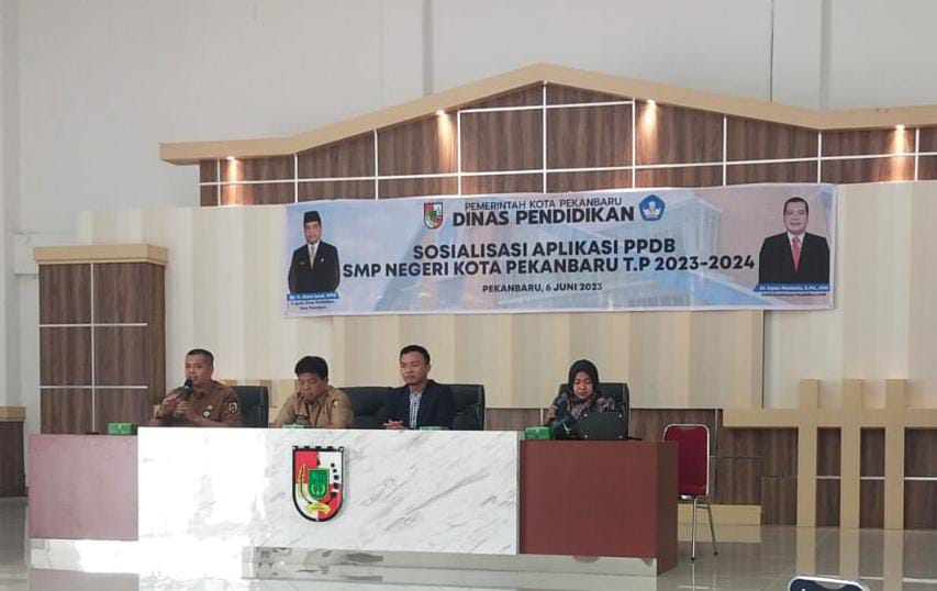 Kumpulkan Kepala SMP Negeri, Disdik Kota Pekanbaru Sosialisasikan Aplikasi PPDB