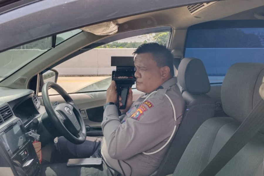 Ditlantas Polda Riau Tindak Puluhan Pengendara di Tol dengan Speed Gun