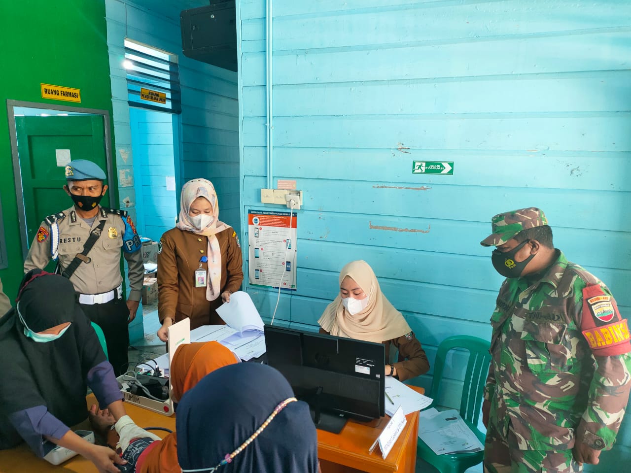 Polsek Teluk Meranti Terus Pantau Giat Vaksinasi di Wilayahnya