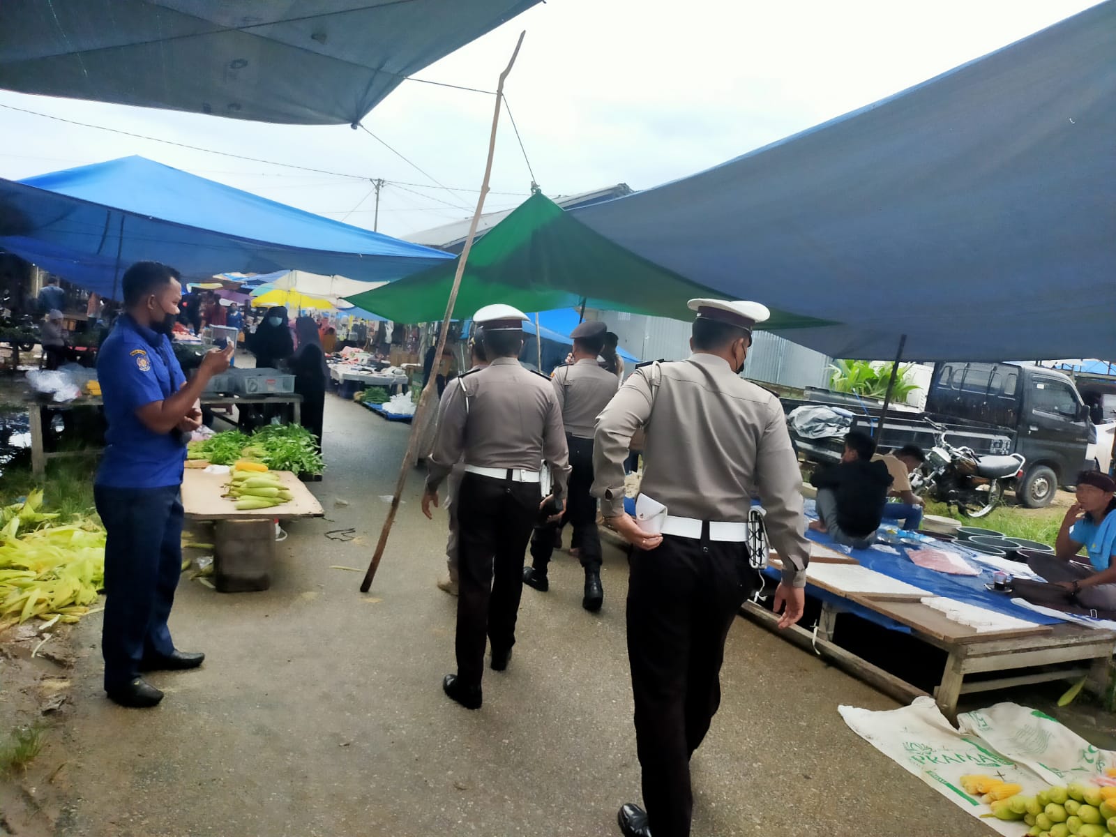 PPKM Level 3, Polsek Pangkalan Kuras Gencar Operasi Yustisi Covid-19 di Pasar