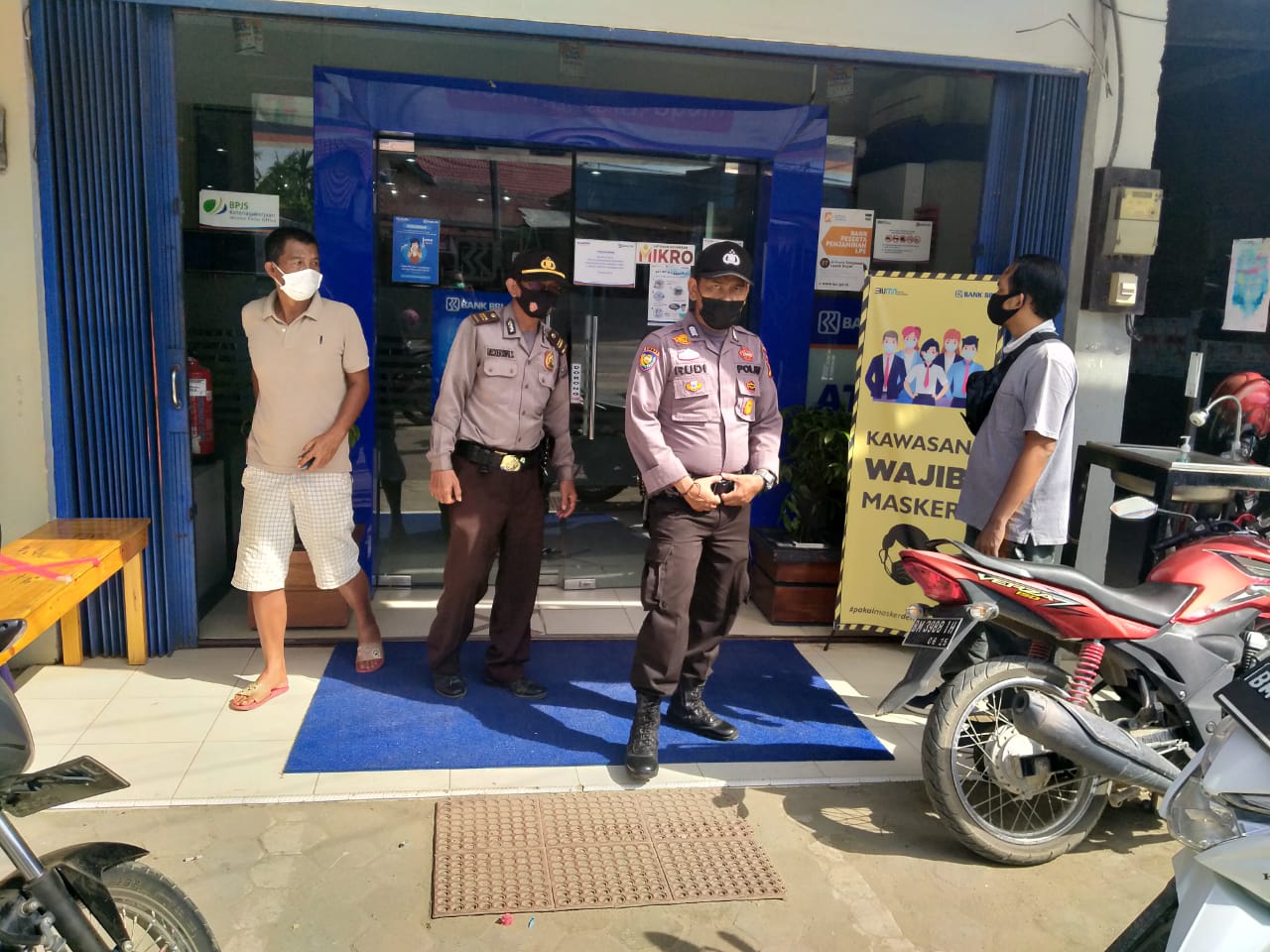 Antisipasi C3 di Wilayah Hukumnya, Polsek Pangkalan Kerinci Lakukan Patroli