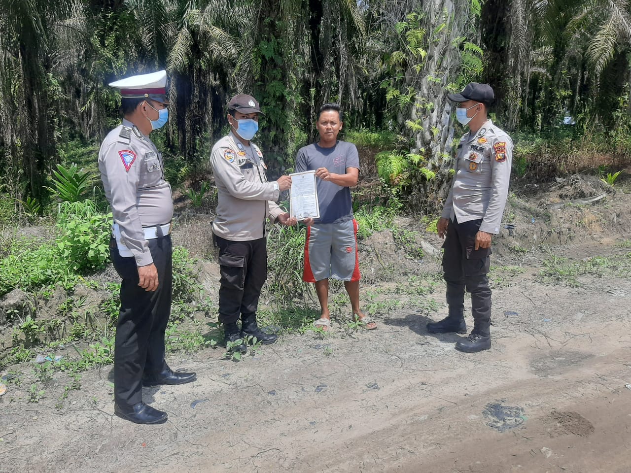Polsek Pangkalan Kuras Rutin Sosialisasi Pencegahan Karhutla