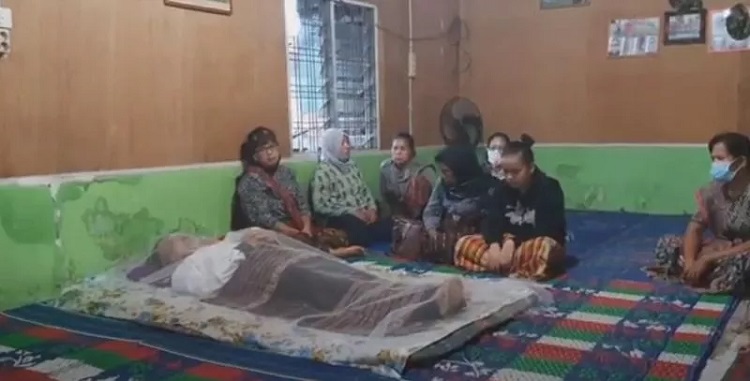 Cekcok di Kafe, Pensiunan TNI Meninggal Bersimbah Darah
