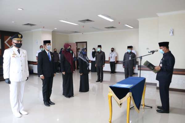 Maksimalkan Kinerja di Masa Pandemi, Pemko Pekanbaru Lantik Empat Pejabat Administrator