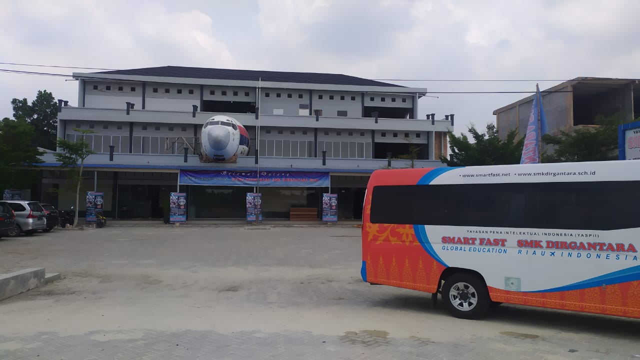 Kondisi Corona, Pendaftaran Siswa Baru SMK Dirgantara Riau Tetap Buka