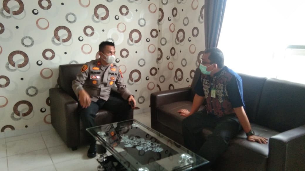 Silaturahmi, Kapolsek Bandar Sei Kijang Kunjungi BLUD