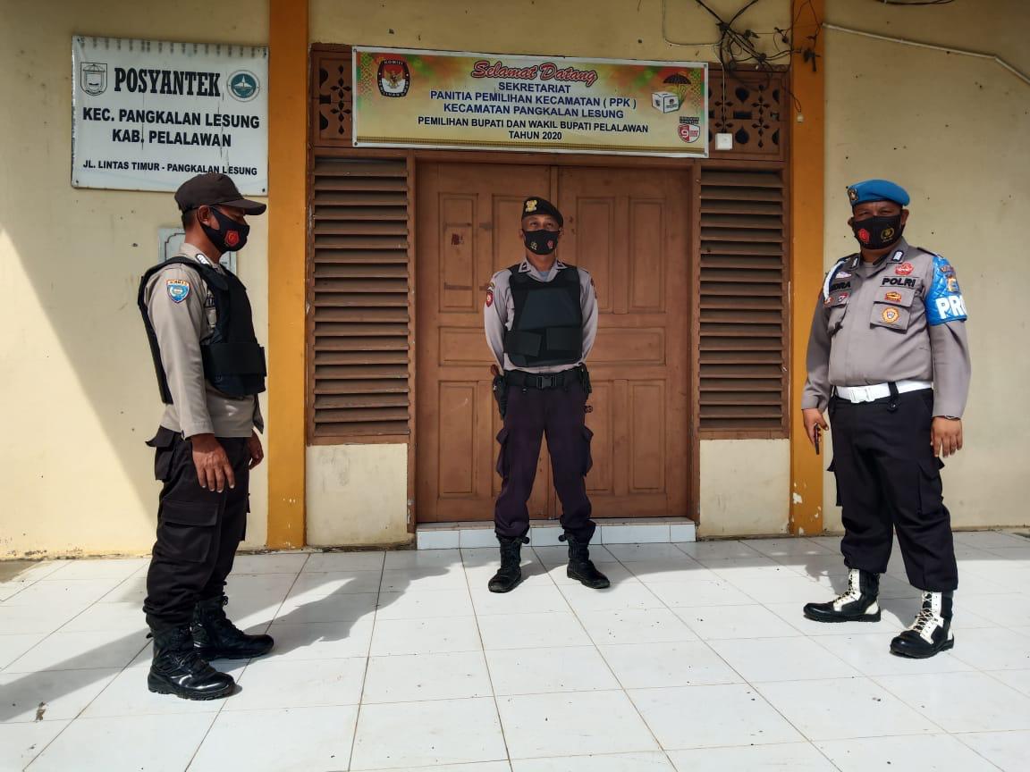 Polsek Pangkalan Lesung Terus Lakukan Patroli ke kantor PPK dan Panwaslu